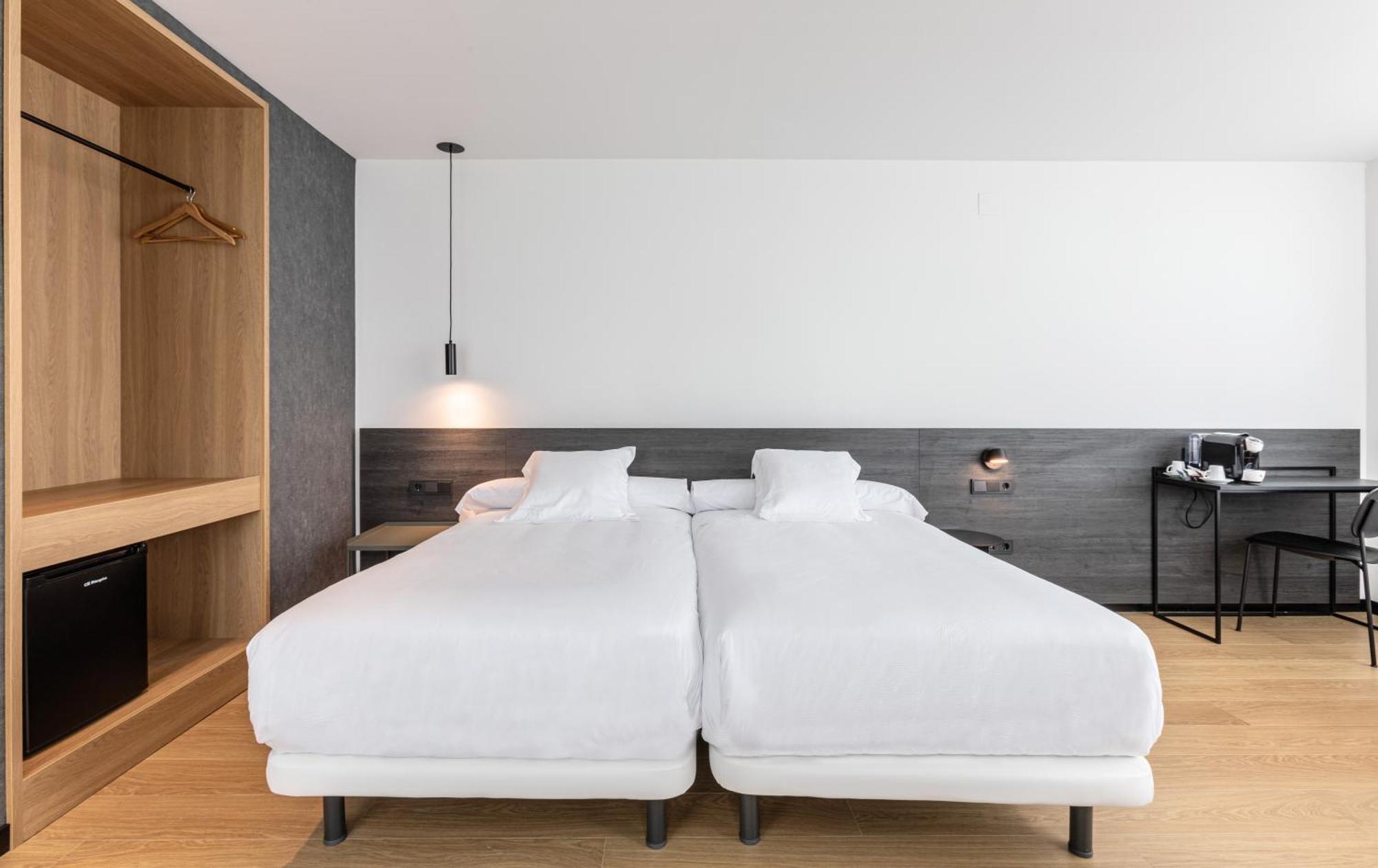 Hotel Forum Ceao Lugo Ngoại thất bức ảnh